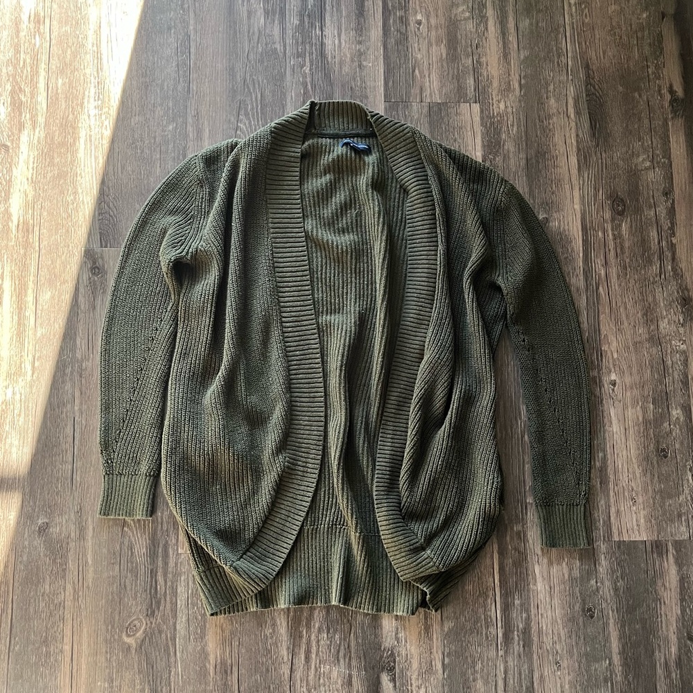American Eagle Knit Olive Green Cardigan